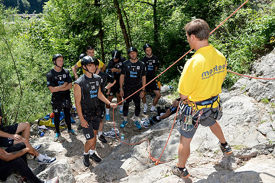 Das Team beim Klettern (©Foto: Montee)